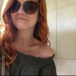 Meet your Posher, Mandy